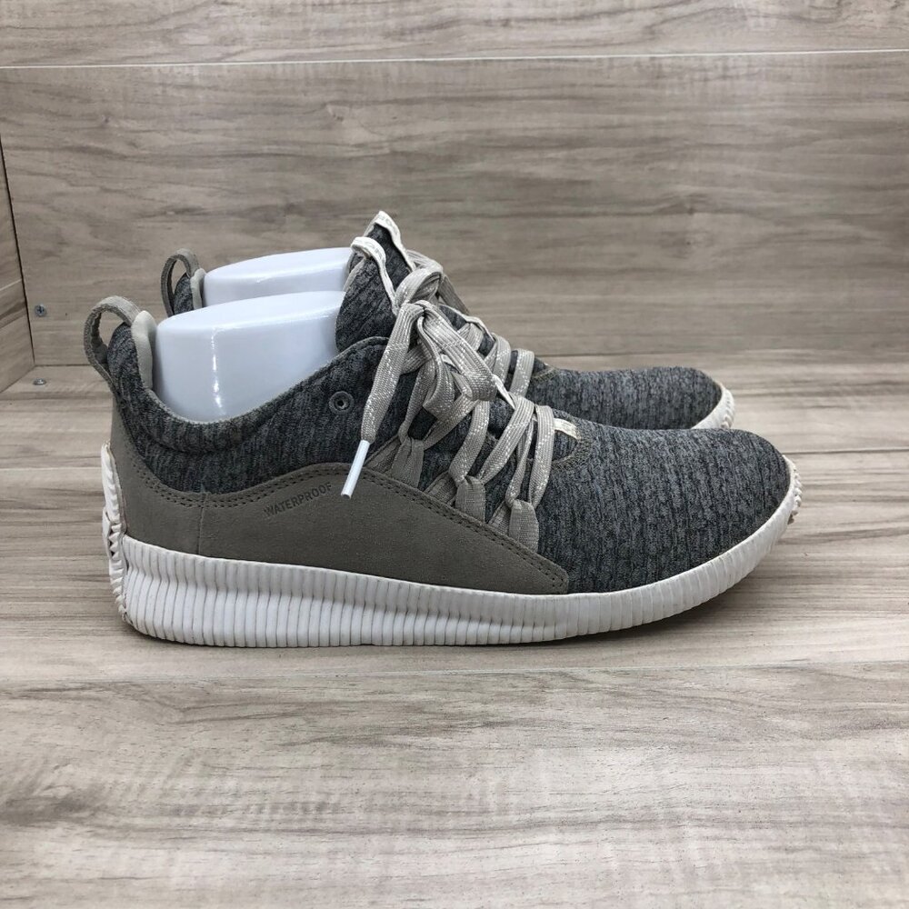 Sorel Sneakers Women's 7.5 Out N About Gray Mesh and Suede Lace Up Shoes